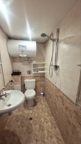 Давам под наем помещение в кв. Левски до училище Черноризец Храбър - снимка 4