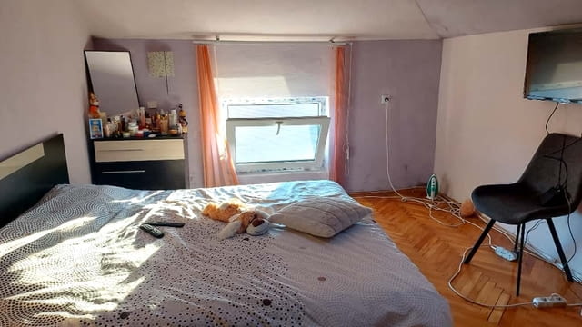 Тристаен апартамент в центъра на гр. Хасково 2-bedroom, 67 m2, Brick - city of Haskovo | Apartments - снимка 4