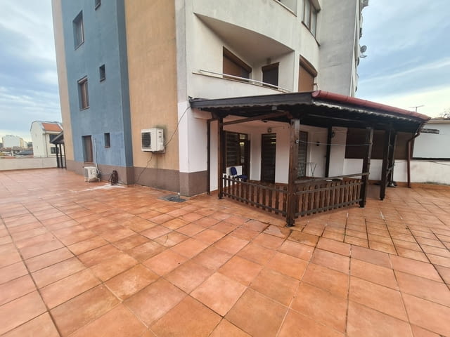 Тристаен апартамент под наем в кв. Тракийски, гр. Хасково, city of Haskovo - снимка 8