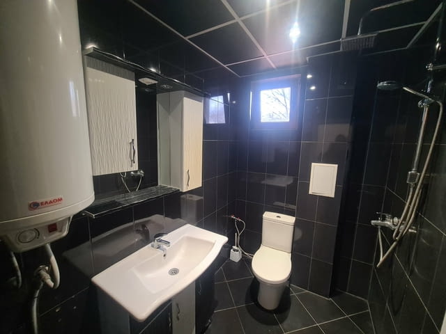 Тристаен апартамент под наем в кв. Тракийски, гр. Хасково, city of Haskovo - снимка 10