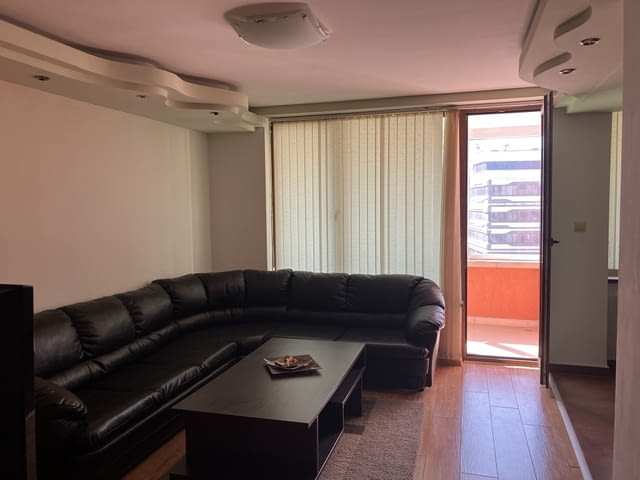 Продавам двустаен, луксозно обзаведен апартамент 2-стаен, 63 м2, Тухла - град Варна | Апартаменти - снимка 3