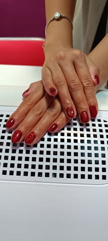 Студио за маникюр и педикюр Галакс - 18 години - град Плевен | Услуги - снимка 4