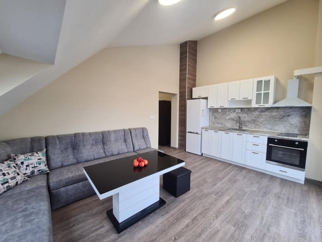 Двустаен апартамент под наем – кв. Любен Каравелов, гр.Хасково - снимка 2