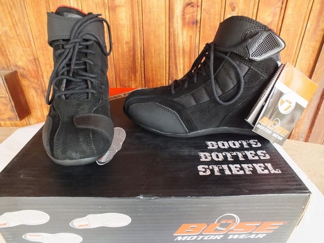 Buse B56 нови боти за мотор - град Левски | Аксесоари / Консумативи - снимка 1