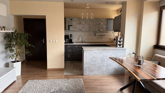 Тристаен апартамент - топ център, гр. Хасково 3-стаен, 98 м2, Тухла - град Хасково | Апартаменти - снимка 4