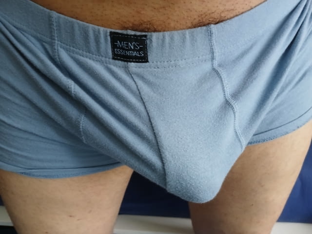 Жиголо изпълнявам желания на дами 80 kg, 175 cm, Your Place - city of Sofia | Gigolo