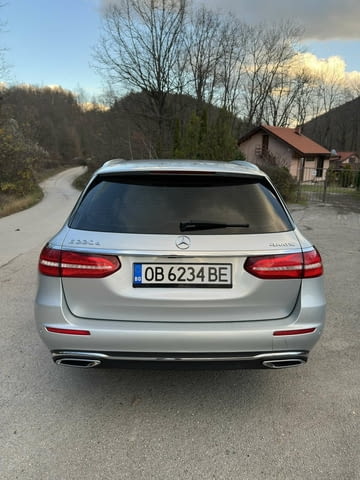 Mercedes-Benz E 220 4-Matic 2018г. Дизел, Автоматична, Комби - град Троян | Автомобили / Джипове - снимка 7