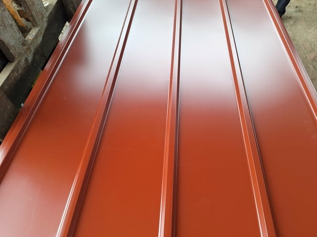 Огради от пластифицирана ламарина в София с профил TR20x270-1080 - снимка 9