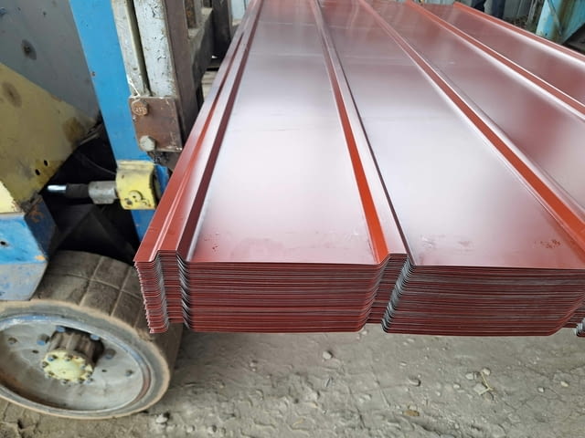 Огради от пластифицирана ламарина в София с профил TR20x270-1080 - снимка 10