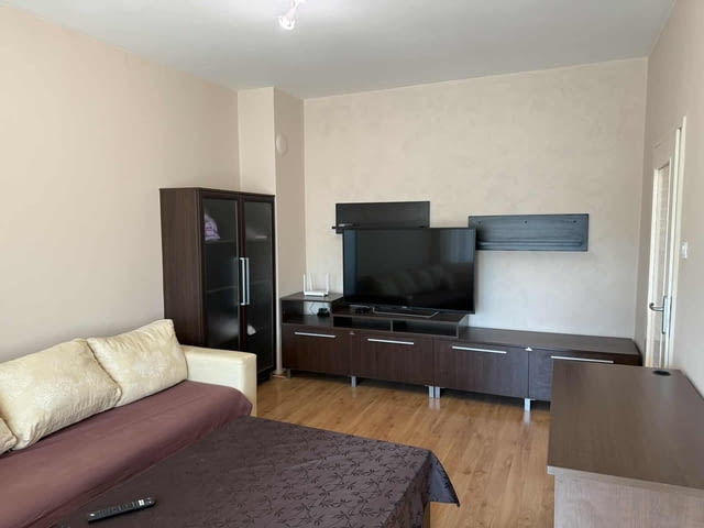 Продава се под наем тристаен апартамент в кв. Южен, city of Plovdiv | Apartments - снимка 2