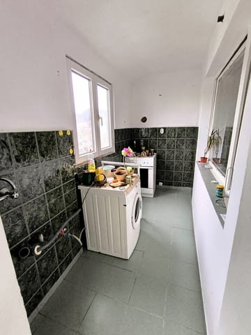 Продавам двустаен апартамент в гр. Перник кв. Изток, град Перник | Апартаменти - снимка 1