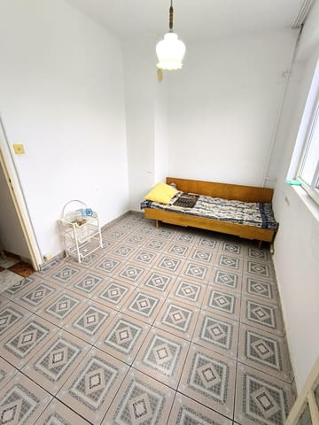 Продавам двустаен апартамент в гр. Перник кв. Изток, град Перник | Апартаменти - снимка 2