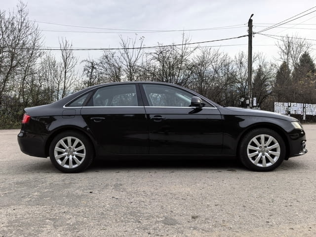 Audi A4 2.0tdi Дизел, Ръчна, Седан - град Троян | Автомобили / Джипове - снимка 4