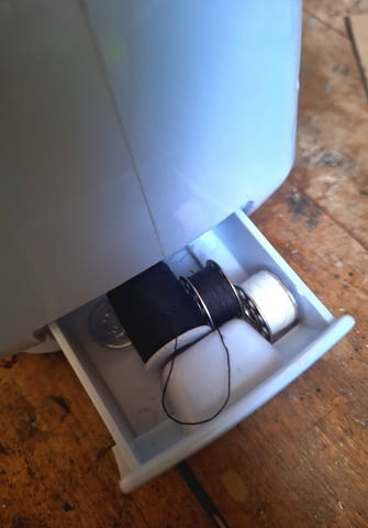 Продавам малка домашна нова шевна машина, град Силистра | Машини / Съоръжения - снимка 3