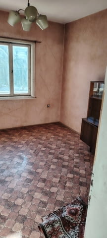 Два самостоятелни апартамента с лятна кухня и гараж – кв. Тракийски, гр. Хасково - снимка 3