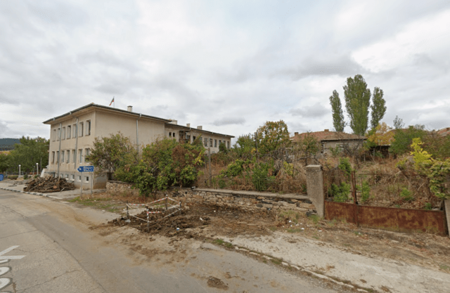 Къща в с. Студена, обл. Хасково 1-етажна, Тухла, 80 м2 - село Студена | Къщи / Вили - снимка 1