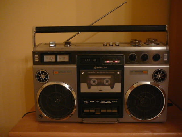 Hitachi trk-8155e /3 - град Пазарджик | Ресийвъри / Усилватели - снимка 1