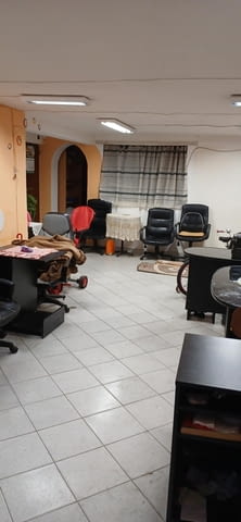 Отдавам партер 50 кв.м. Лятно Тракия 1-стаен, 50 м2, Тухла - град Варна | Офиси - снимка 1