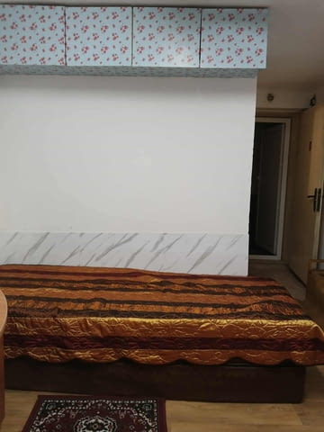 Продава партерна боксониера(стая със самостоятелна баня и тоалетна), подходяща както за живеене на са - снимка 5