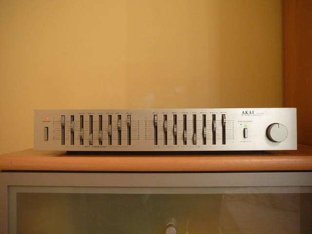 Akai ea-g40 - град Пазарджик | Ресийвъри / Усилватели - снимка 1