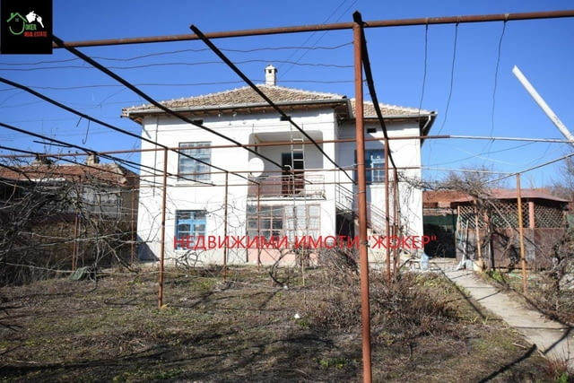 Къща с двор в село Долна Липница 2-floor, Girder, 109 m2 - village Dolna Lipnica | Houses & Villas - снимка 2