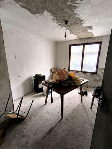 Продавам масивна къща в гр. Перник кв. Нов Драгановец, град Перник | Къщи / Вили - снимка 10