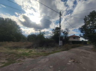 Продаваме парцел в гр. Пловдив 700 м2, Виза, За жил.строителство – град Пловдив | Парцели / Земя Продаваме парцел в гр. Пловдив 700 м2, Виза, За жил.строителство – град Пловдив | Парцели / Земя