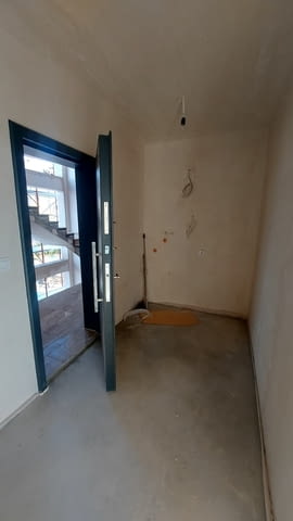 Инвестиционен двустаен апартамент за продажба в Минерални бани, обл.Хасково - снимка 1