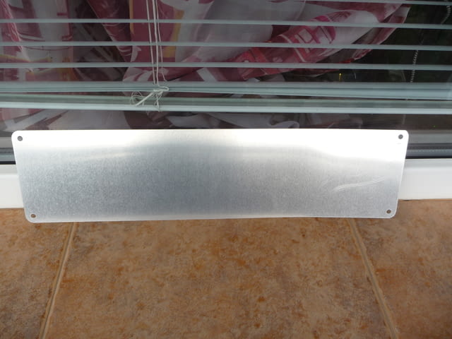 Метална табела бира BEER надясно предлагаме наливна халба надясно следвай стрелката посока натам - снимка 3