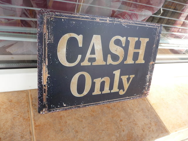 Метална табела надпис Само кеш в брой пари Cash only приемаме на ръка банкноти монети суха пара евро - снимка 2