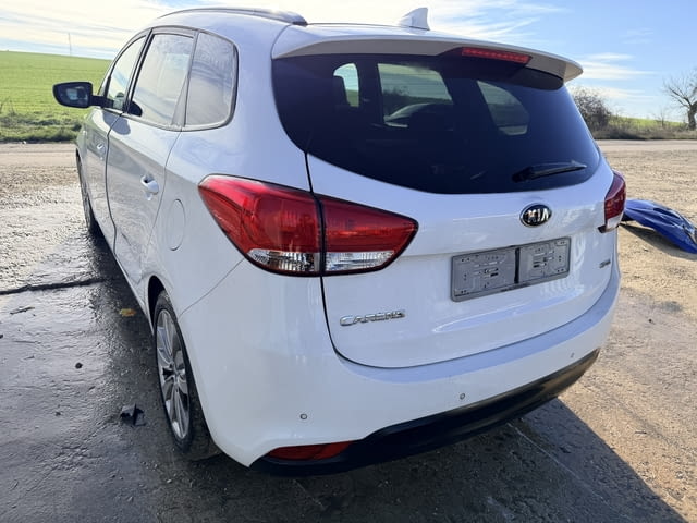 Kia Carens 4 1.7 CRDI, двигател D4FD, 141 кс., D32U ск. кутия автоматик, 2016г., 7 местен, 131 000 k - снимка 2