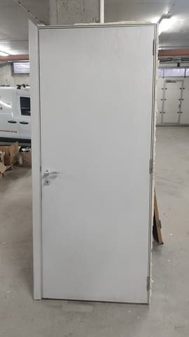 Врата интериорна с каса брава дръжки и ключ 90/214см дясна, city of Sofia - снимка 12