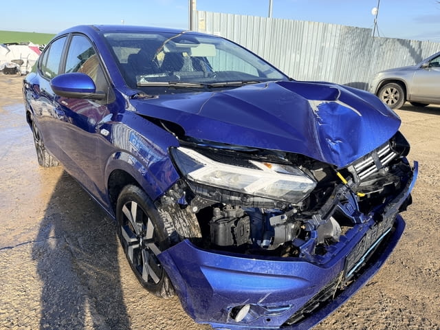 Dacia Logan 3 1.0 TCe 100 ECO-G LPG, двигател H4D480, 101 кс, JT4 ск. кутия 6 ск., 28 000 km., 2024г - снимка 3