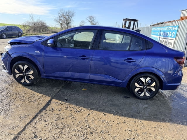 Dacia Logan 3 1.0 TCe 100 ECO-G LPG, двигател H4D480, 101 кс, JT4 ск. кутия 6 ск., 28 000 km., 2024г - снимка 8