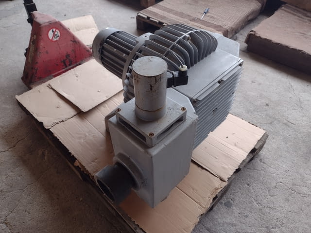 Вакум помпа - град Димитровград | Машини / Съоръжения - снимка 4