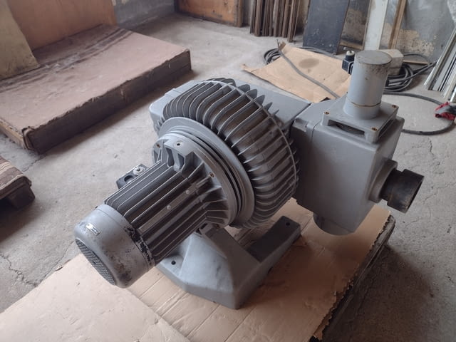 Вакум помпа - град Димитровград | Машини / Съоръжения - снимка 6