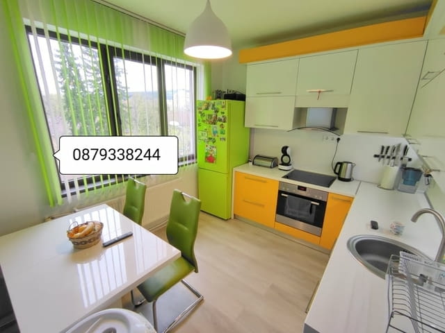 Давам под наем двустаен апартамент преустроен в тристаен в центъра на гр. Перник - снимка 1