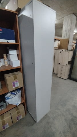 Гардероб с две врати и рафтове - Офис шкаф 100/40/198 с ключалки - снимка 7