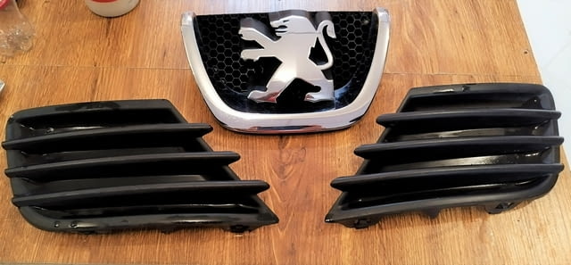 Peugeot 207 (2006 до 2010г.) - Пежо 207 Емблема , стоп, град София | Резервни Части - снимка 2