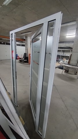 Алуминиевa вратa с касa, бяла със стъкла - лява 132/210см, city of Sofia | Windows & Doors - снимка 7