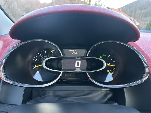 Renault Clio 1.5DCI Red Line Diesel, Manual, Hatchback - city of Troyan | Cars & SUV - снимка 8