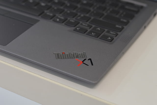 Lenovo ThinkPad X1 Yoga Gen 6 - Intel Core i7-1185G7 / 32GB RAM / 512GB SSD - снимка 8