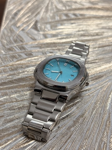 Часовник Patek Philippe Nautilus Tiffany - град Шумен | Електроника - снимка 1