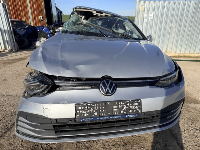 Volkswagen Golf VIII, 2.0 TDI BlueMotion, двигател DTTC, 150 кс., ск. кутия VCW автоматик, 41 000 km - снимка 2