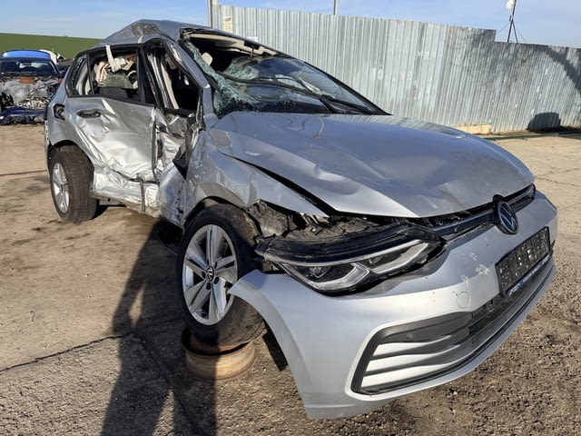 Volkswagen Golf VIII, 2.0 TDI BlueMotion, двигател DTTC, 150 кс., ск. кутия VCW автоматик, 41 000 km - снимка 3