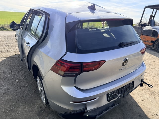 Volkswagen Golf VIII, 2.0 TDI BlueMotion, двигател DTTC, 150 кс., ск. кутия VCW автоматик, 41 000 km - снимка 6