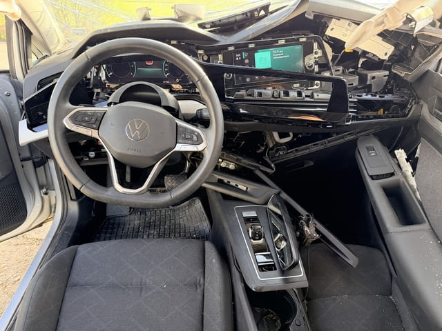 Volkswagen Golf VIII, 2.0 TDI BlueMotion, двигател DTTC, 150 кс., ск. кутия VCW автоматик, 41 000 km - снимка 10