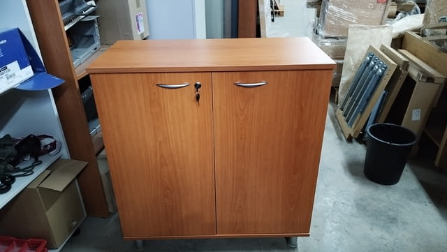 Офис шкаф със заключване - шкафче за обувки или дрехи 86/42/93см череша - снимка 6