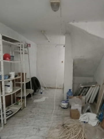 Даваме под наем търговско помещение в кв. Мараша 80 м2 - град Пловдив | Магазини - снимка 9