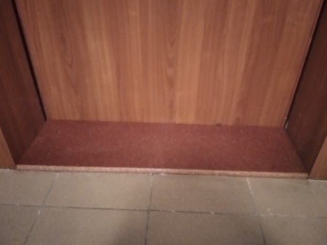 Изработка и монтаж на праг за входна вратa Теракот / фаянс - град София | Ремонти - снимка 2